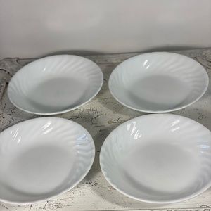 4 White Swirl / Enhancements 20 oz Pasta Bowls